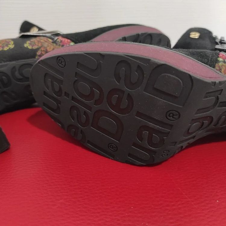 Immagine di Black Ankle Boots With Patterned Fabric Detail 9